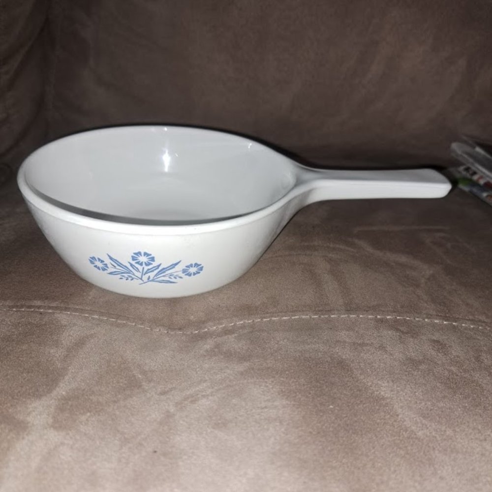 Vintage Blue Cornflower pattern 1 pint Menuette pan